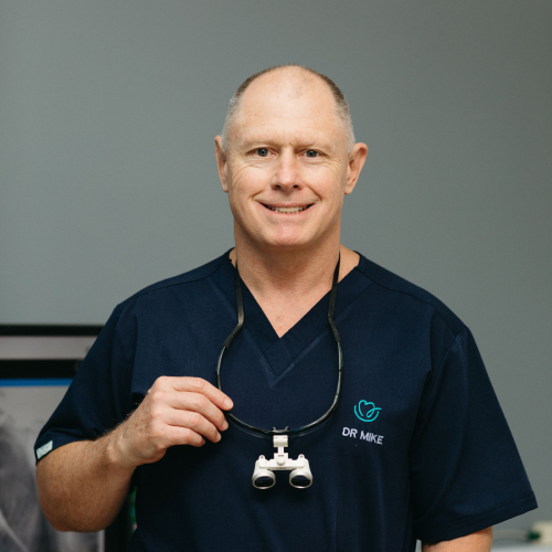 Dr Michael Loubser